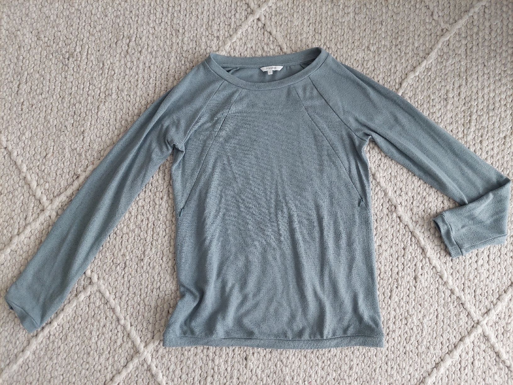 Maglioni & Felpe: Schwangerschafts / Stillpullover Set – Nuovo (secondo la descrizione) da Unterägeri venduto da del_x5dk 1