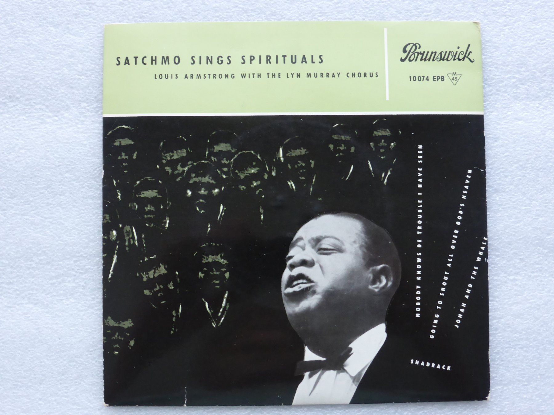 Schallplatten: Vinyl Single   EP  LOUIS ARMSTRONG – Gebraucht aus Küssnacht am Rigi von Mondkinder