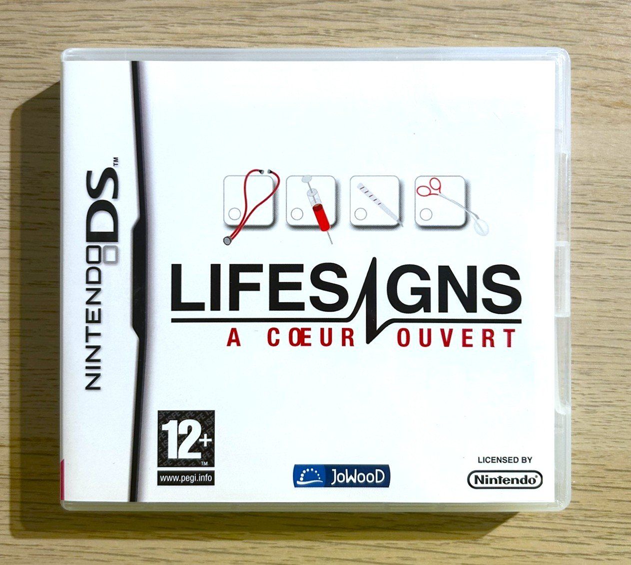 Nintendo Giochi: Lifesigns: A coeur ouvert Nintendo DS – Usato da St. Gallen venduto da Alpine.Arcade