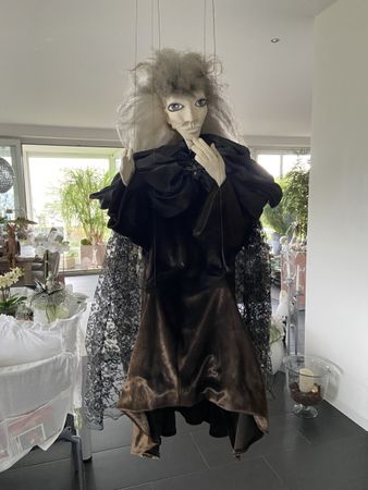 Marionette Hexe