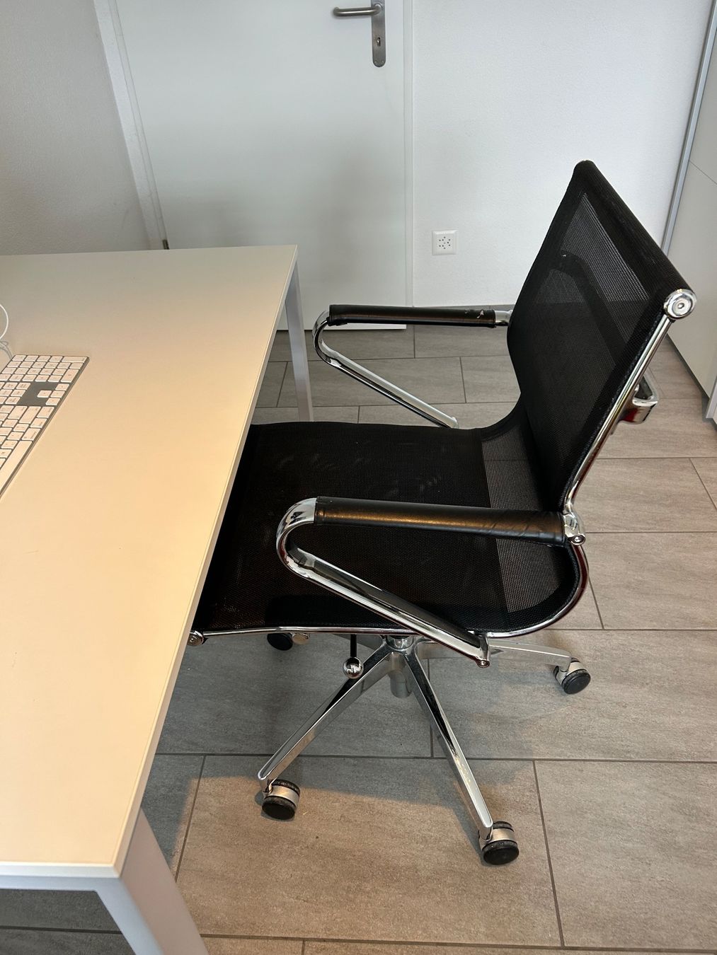Pfister Sedie: Ergonomischer Bürostuhl von Pfister – Usato da Adliswil venduto da car_5pms