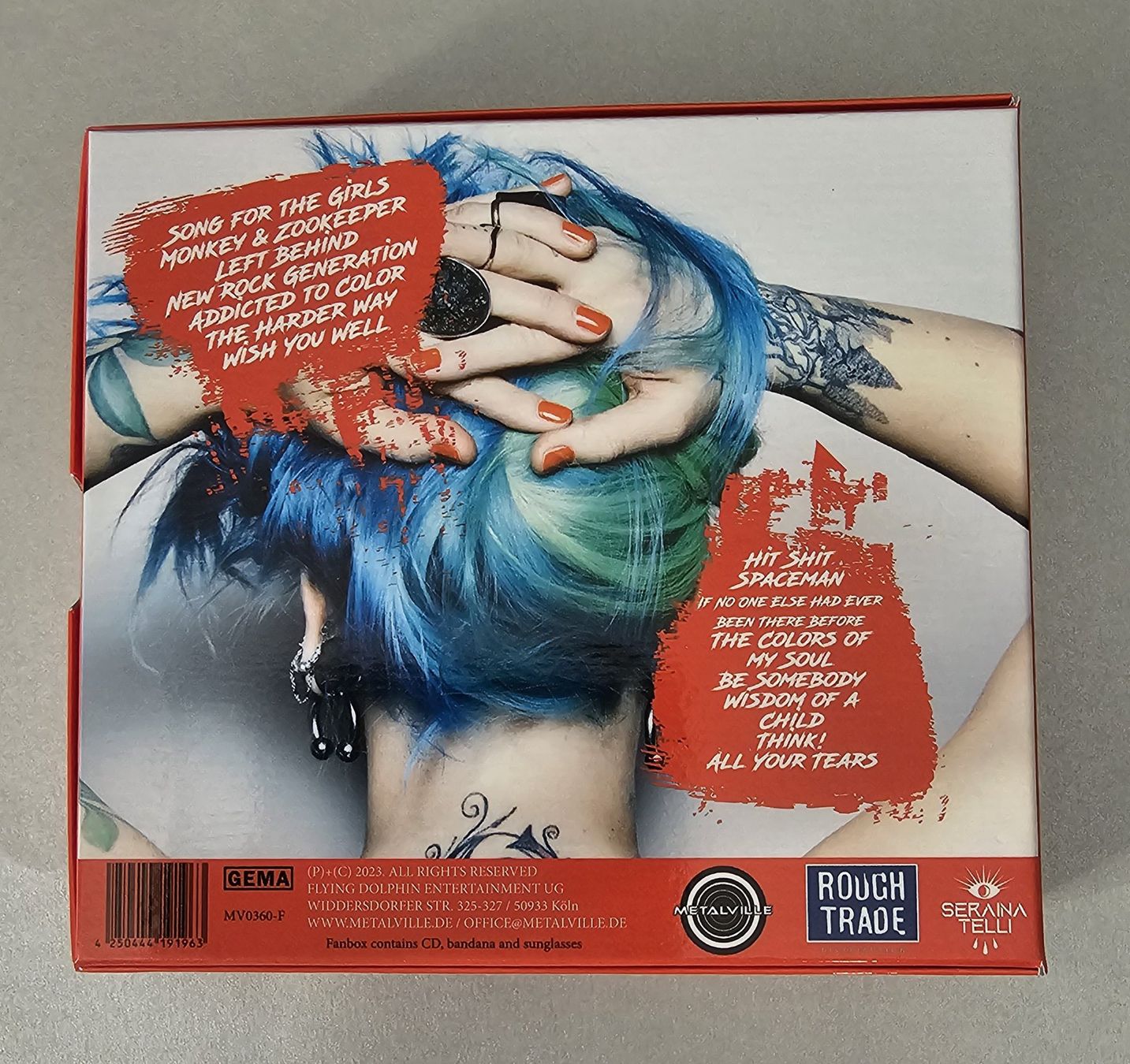 CD: Seraina Telli - Addicted To Color - Limited Fanbox – Nuovo (secondo la descrizione) da Lenzburg venduto da Pa_hcs 1