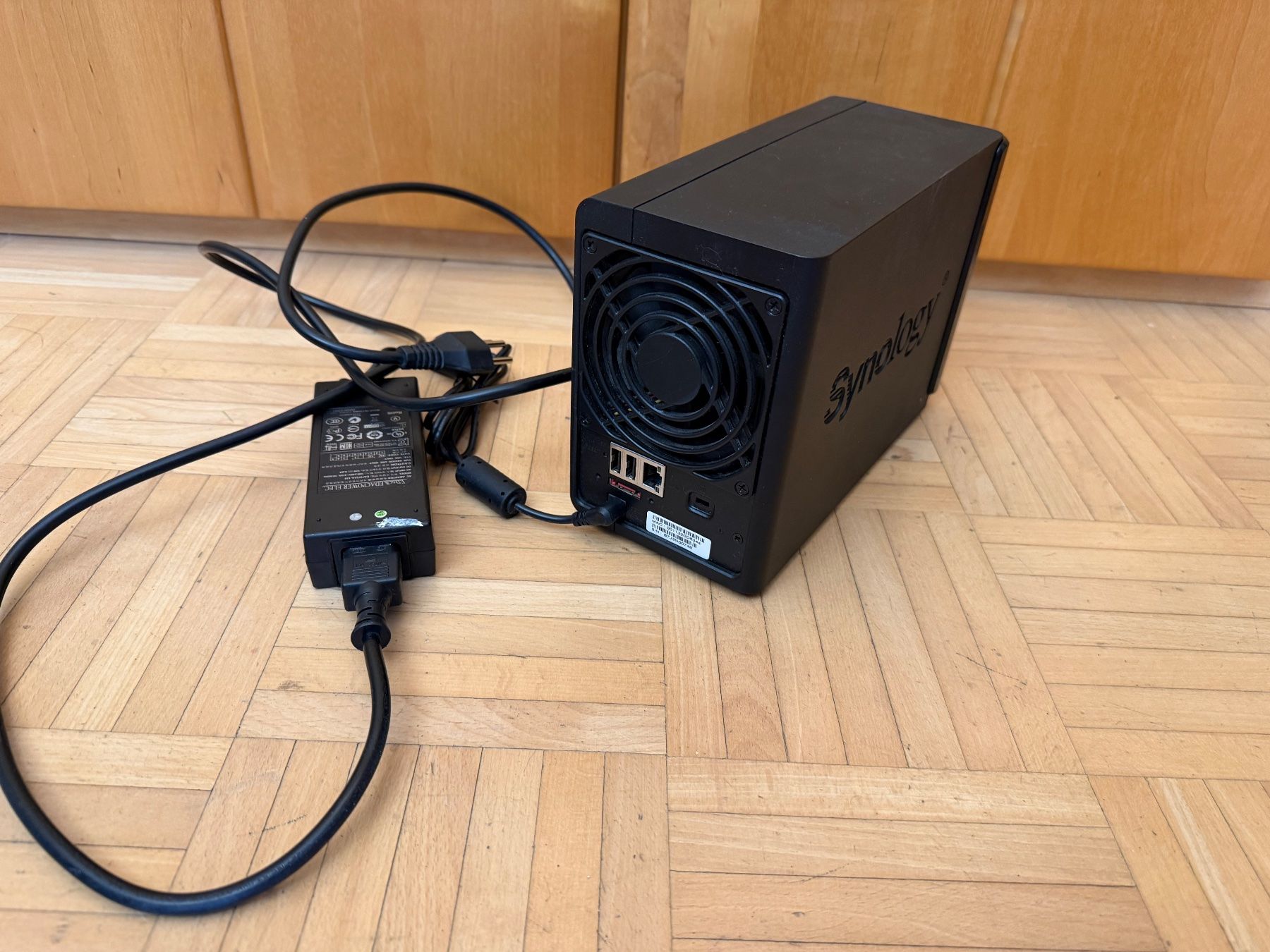 Synology Server: Synology NAS Server DS211+ inkl. 2 x 2TB HD – Usato da Bassersdorf venduto da Dako