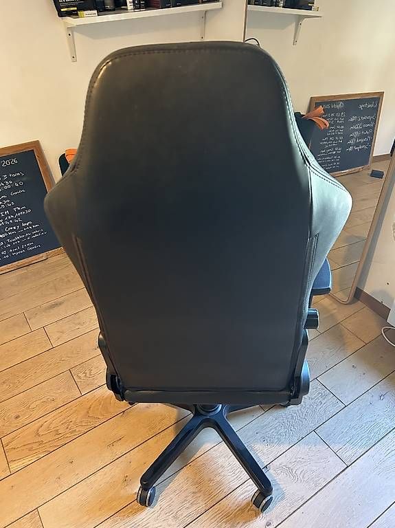 Noblechairs Sedie: Chaise gaming noblechairs – Usato da Satigny venduto da dav_rsk8 2