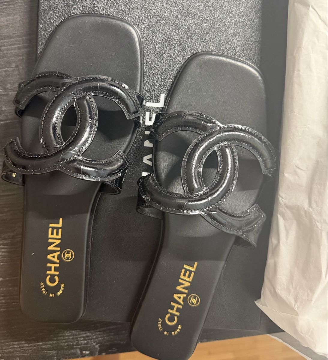 Chanel Scarpe da donna: CHANEL CC Mules gr. 39 NEU – Nuovo e nell'imballaggio originale da Pfäffikon SZ venduto da happy.life 4