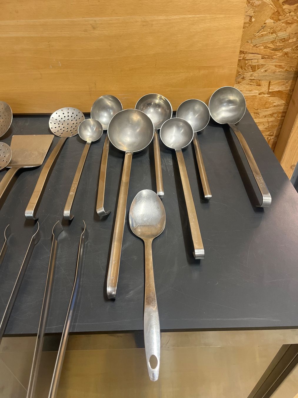 Elettrodomestici da cucina: Lot Schöpfbesteck 25 Teilig – Usato da Dittingen venduto da Cervolino77 1