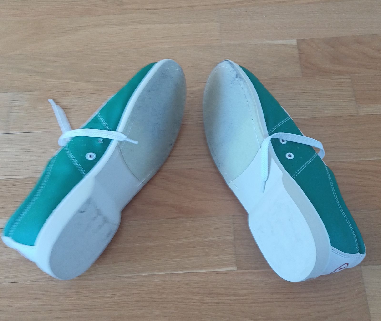 Scarpe da uomo: Bowlingschuhe Gr 12 – Usato da Pfeffikon LU venduto da SY-YoLo 2