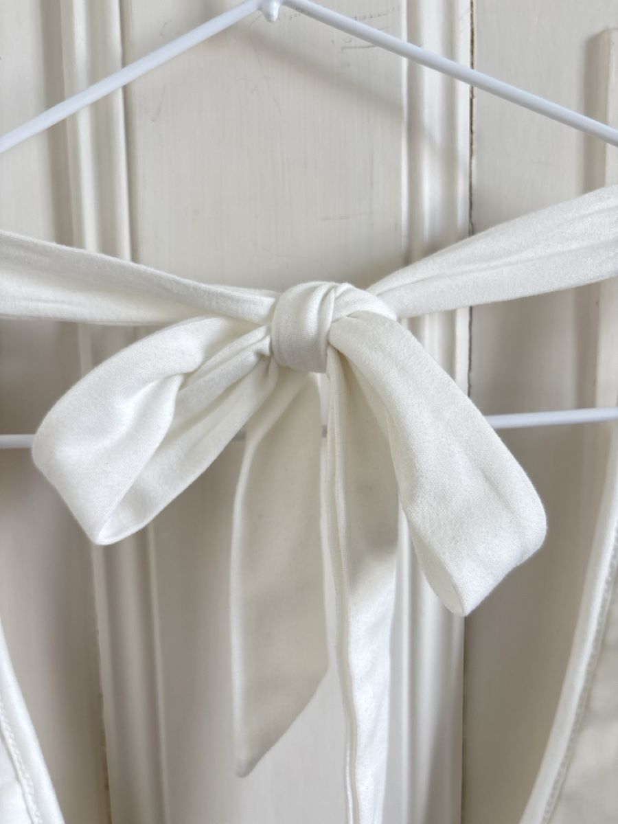 Shein Top: Shein White Ruffle Halterneck Top - Size M – Nuovo (secondo la descrizione) da Zollikon venduto da ely.p 4
