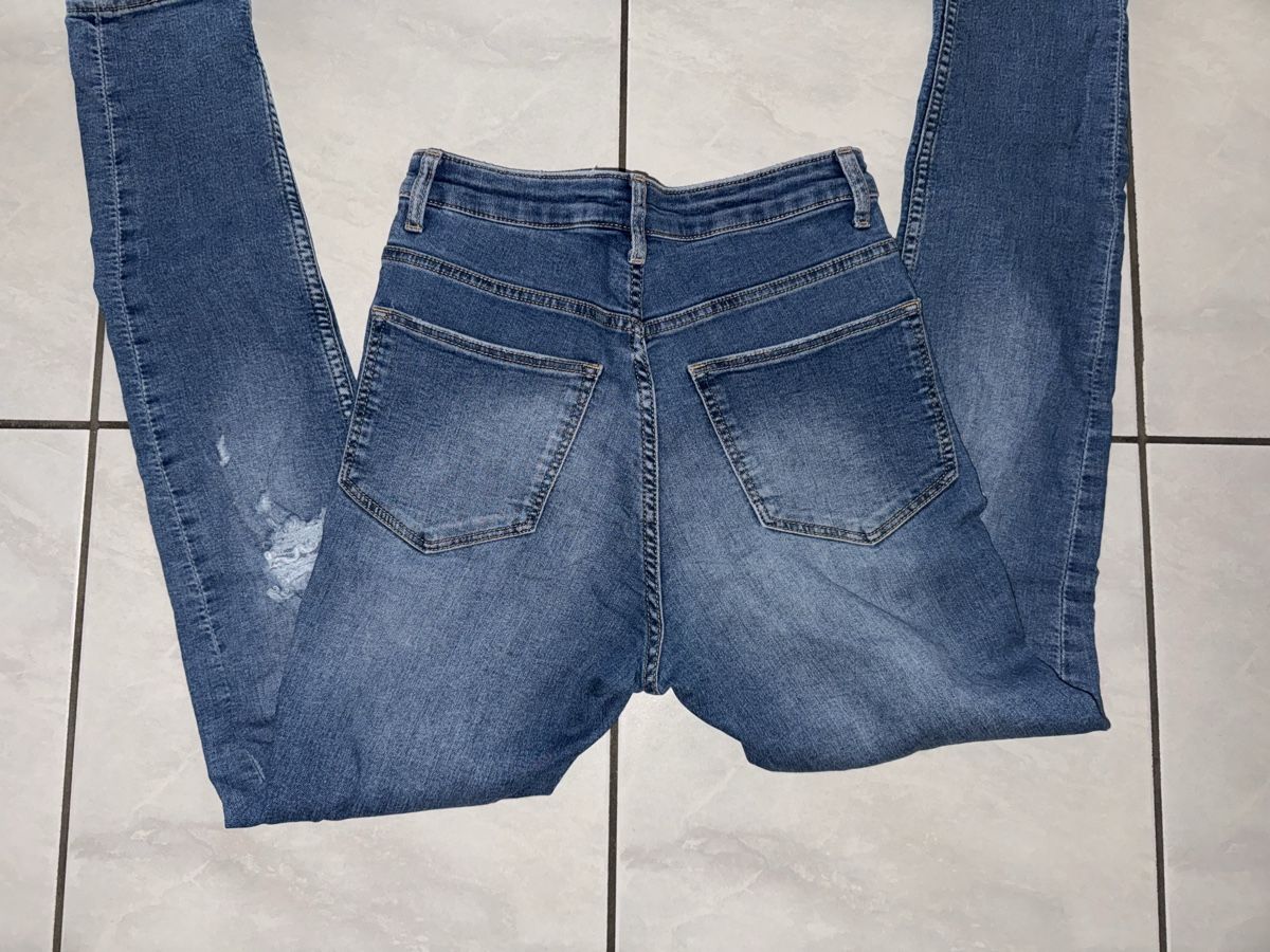 H&M Jeans: Jeans, Grösse 36, High Waist – Usato da Hergiswil NW venduto da kaufe_bei_kaufmann 3