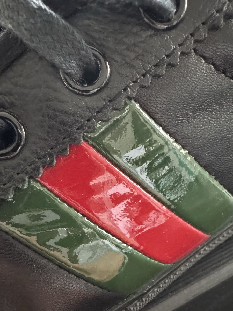 Gucci Chaussures hommes: Gucci Sneaker schwarz Leder – Neuf (Voir description) à Zürich par Jen10 1