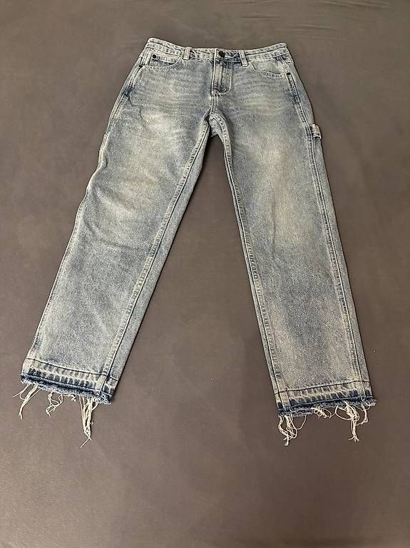 Jeans: Blaue Flared Jeans – Gebraucht aus Lenk im Simmental von niczbaeren