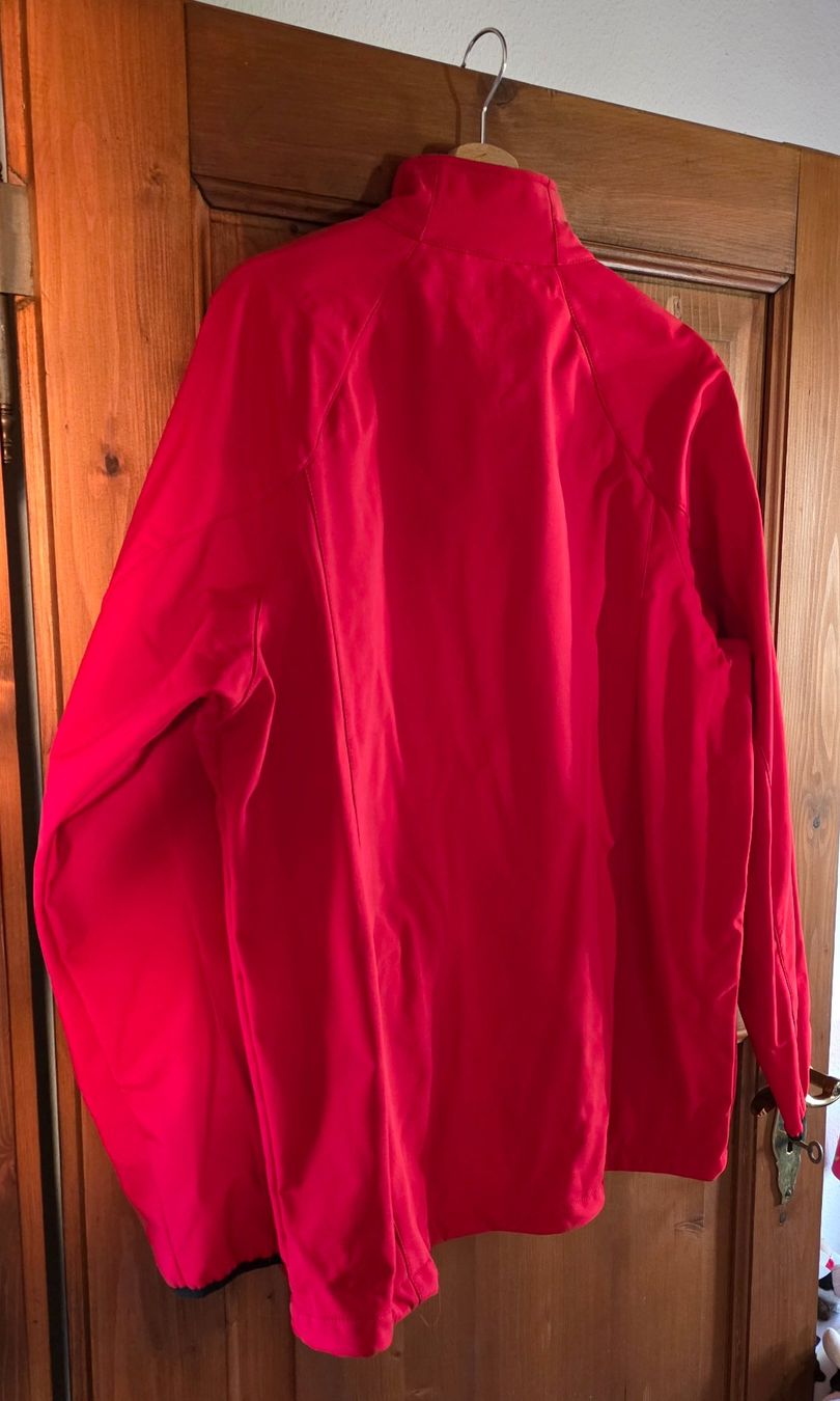 Switcher Giacche: Veste unisexe Softshell SWITCHER, taille XXL, neuve – Nuovo (secondo la descrizione) da Clarens venduto da ato_d8ph 1