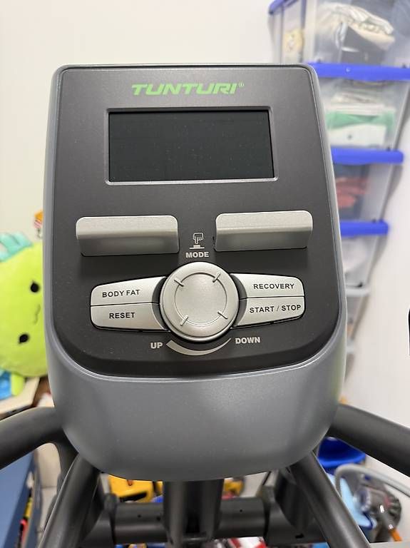 Hometrainer: Crosstrainer Tunturi C65 – Usato da Urnäsch venduto da Tojaco 3