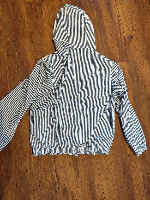 Jacken: Jacke – Gebraucht aus Flums von tin_zk28 1