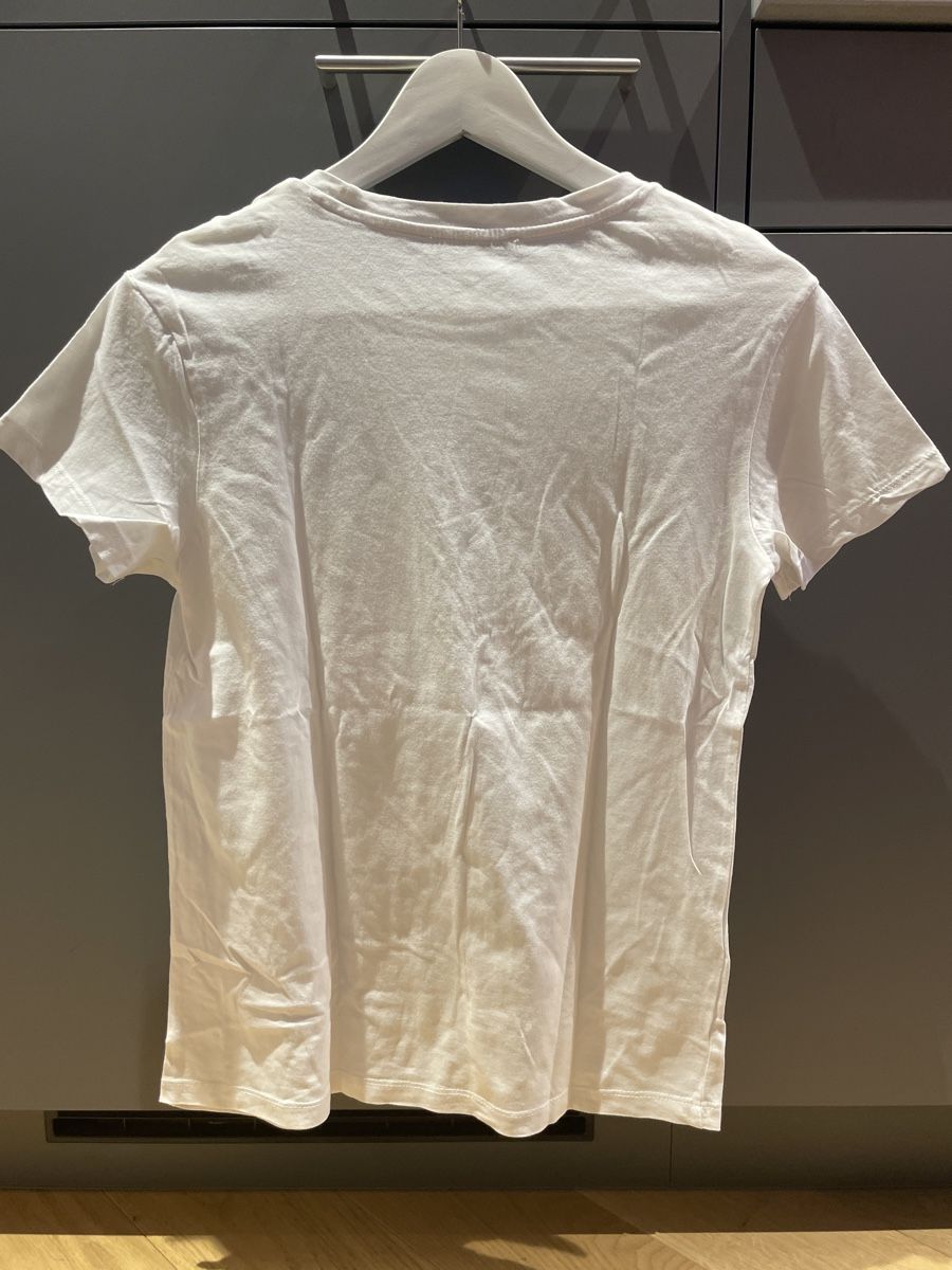 Mango T-Shirts: Weisses Print T-shirt von Mango, Gr. S – Gebraucht aus Arbon von llaauraa 3