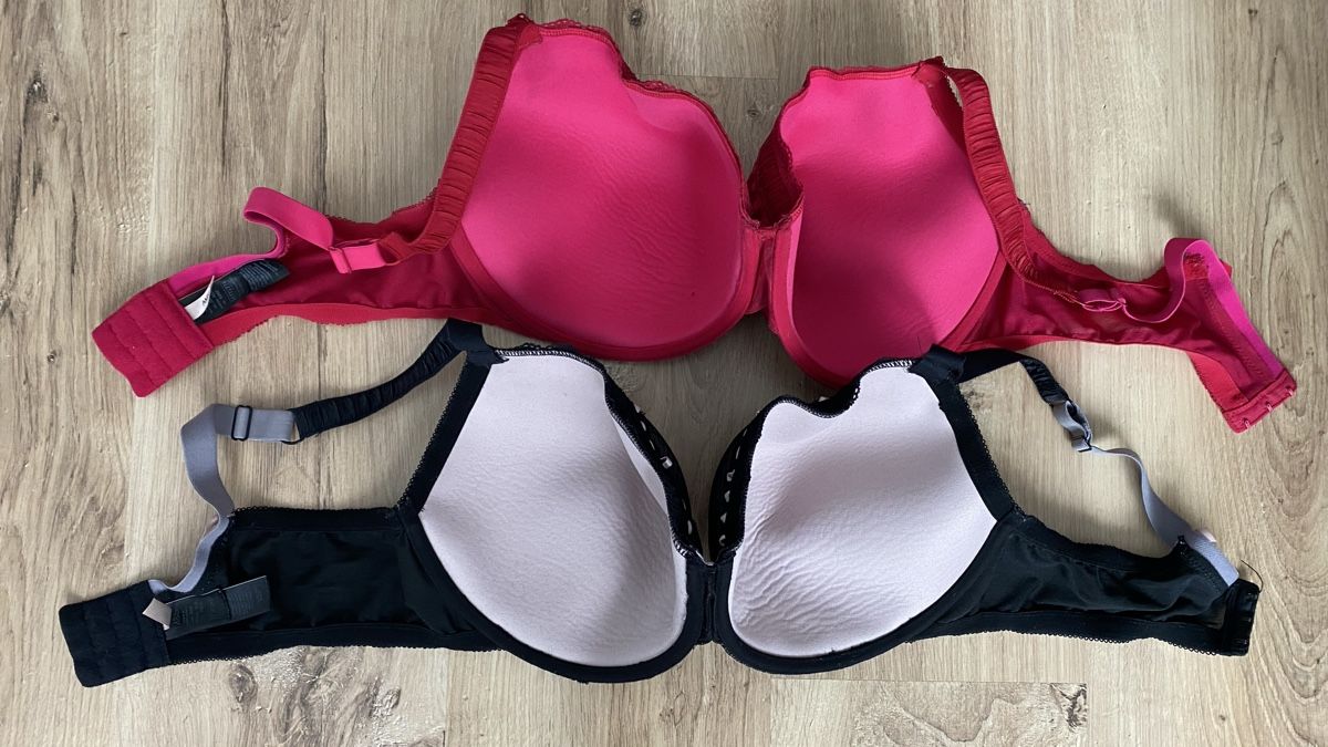 Altra biancheria intima: 2 BH M & S F85 rot & schwarz – Usato da Magden venduto da Gondwina 1