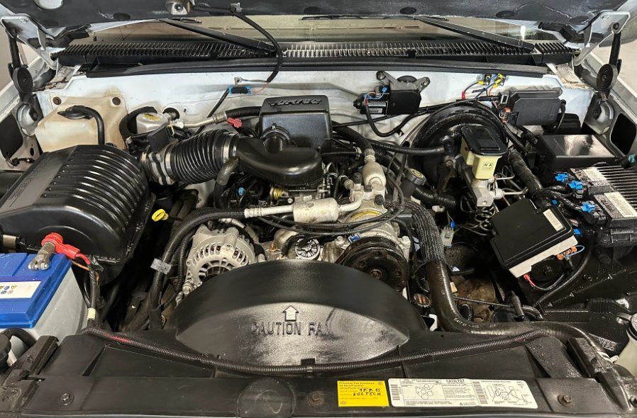 Chevrolet Automobili: CHEVROLET SILVERADO 5,7 V8 – Usato da Flühli LU venduto da Overland_Motors 5