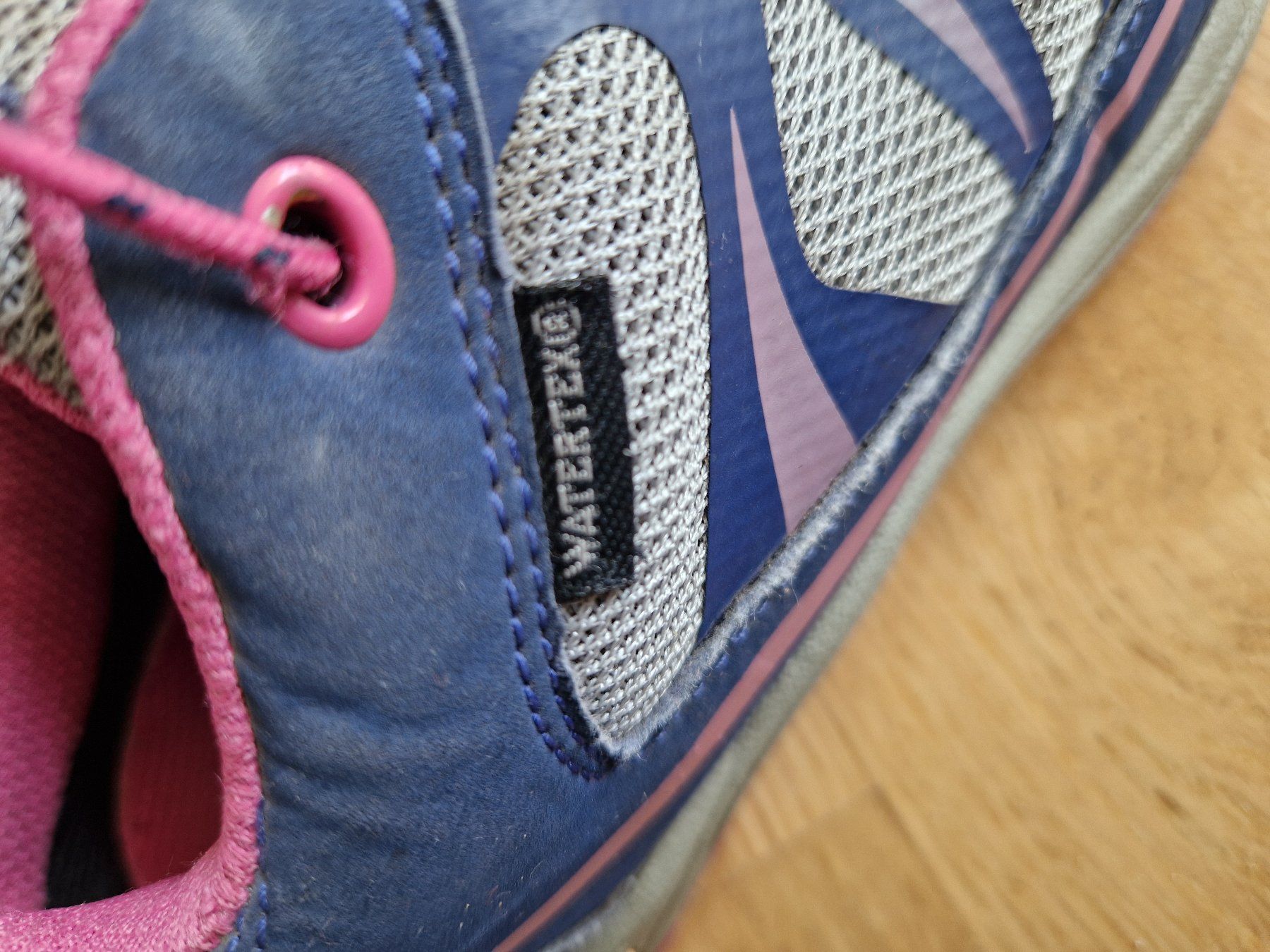 Everest Scarpe per ragazzi: Everest Kinder Wanderschuhe Low Wasserdicht Wanderschuh 32 – Usato da Gossau SG venduto da dolores_x 5