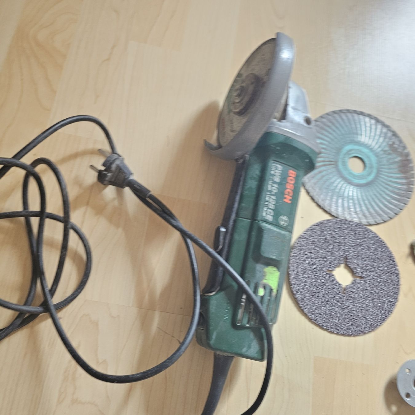 Bosch Tutti gli attrezzi: Bosch Winkelschleifer PWS 10-125 CE - – Usato da wolfhalden venduto da 46464646 1