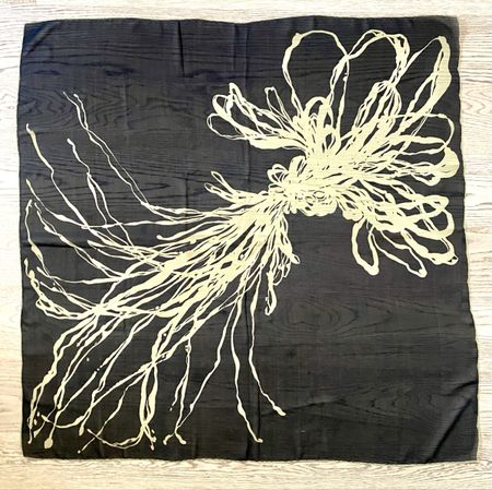 Seidenschal / Foulard – ca. 88 × 88 cm