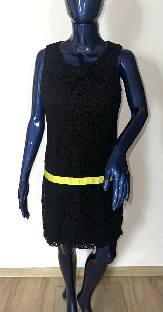 Morgan Vestiti: MORGAN KLEID GR. 36 neuwertig – Nuovo (secondo la descrizione) da Unteraegeri venduto da MH203 1