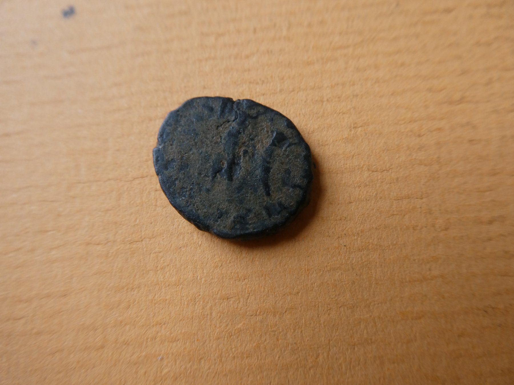 Alle Münzen: uralte Bronzemünze 16 mm     2.29 g – Gebraucht aus Hinterforst von Rohusri 2