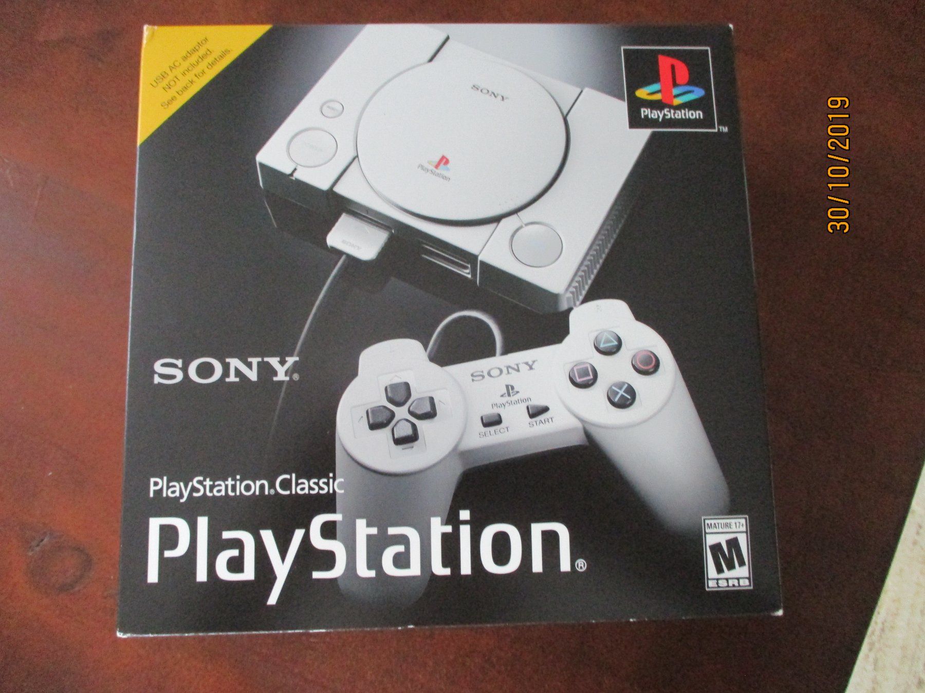Sony Console: Sony PlayStation Classic Mini – Nuovo e nell'imballaggio originale da Liestal venduto da Disc-Point