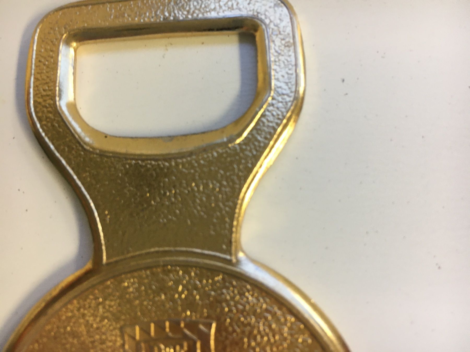 Elettrodomestici da cucina: Robuster Flaschenöffner goldig – Usato da Siegershausen venduto da Bubsi83 3