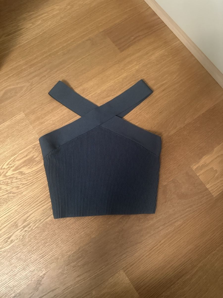 Aritzia Tops: Aritzia top – Neuf (Voir description) à Binningen par mar_nz5s 2