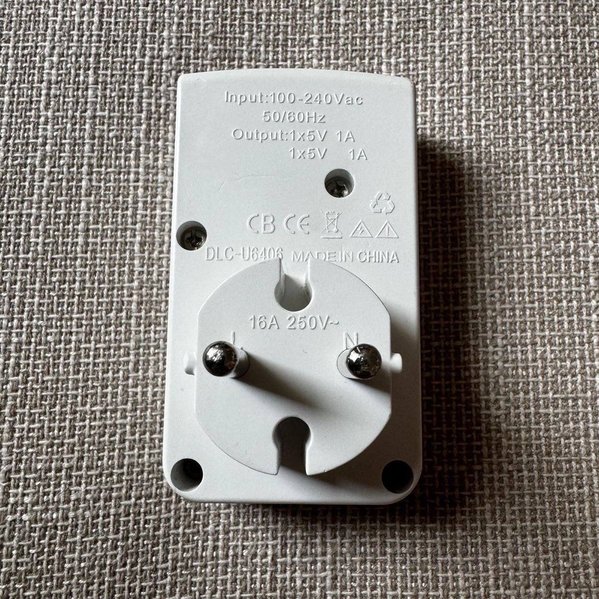 Laufwerke & Adapter: LumiRa EU Travel Adapter – Gebraucht aus Zürich von M4xi_13 2