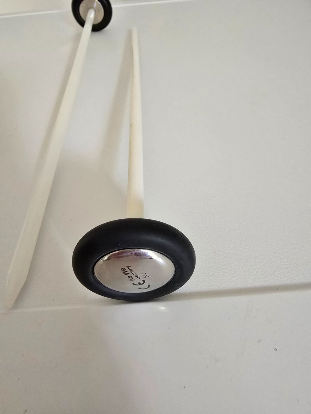 Medizinische Geräte: KAWE Reflexhammer 24cm - elastischer Stiel – Gebraucht aus Bergdietikon von ewa1005 1