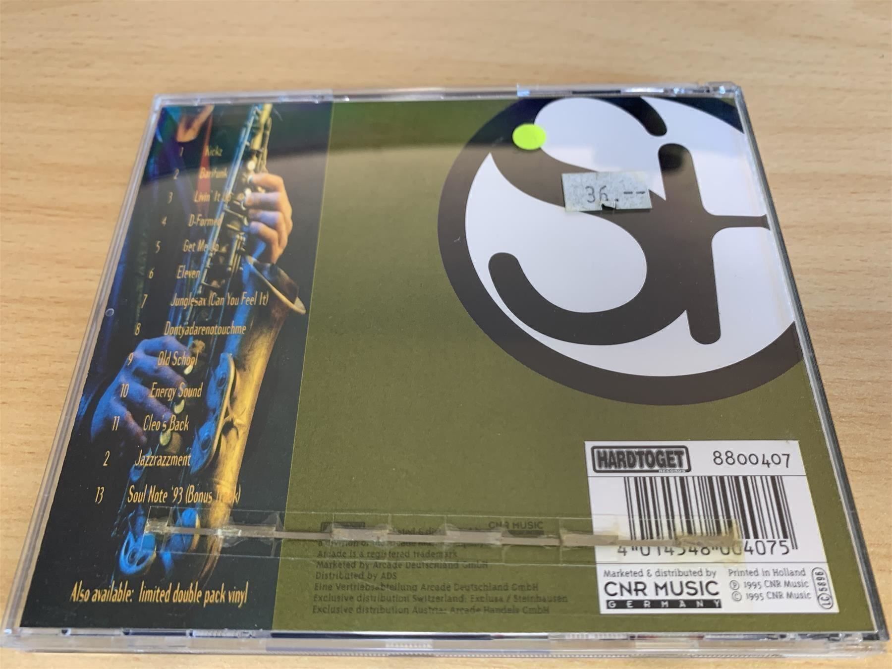 CDs: Saxual Harassment - The Bare Essentials – Gebraucht aus Rikon im Tösstal von Alpenmutz 1