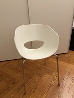 3 Designerstühle weiss mit Chromgestell
