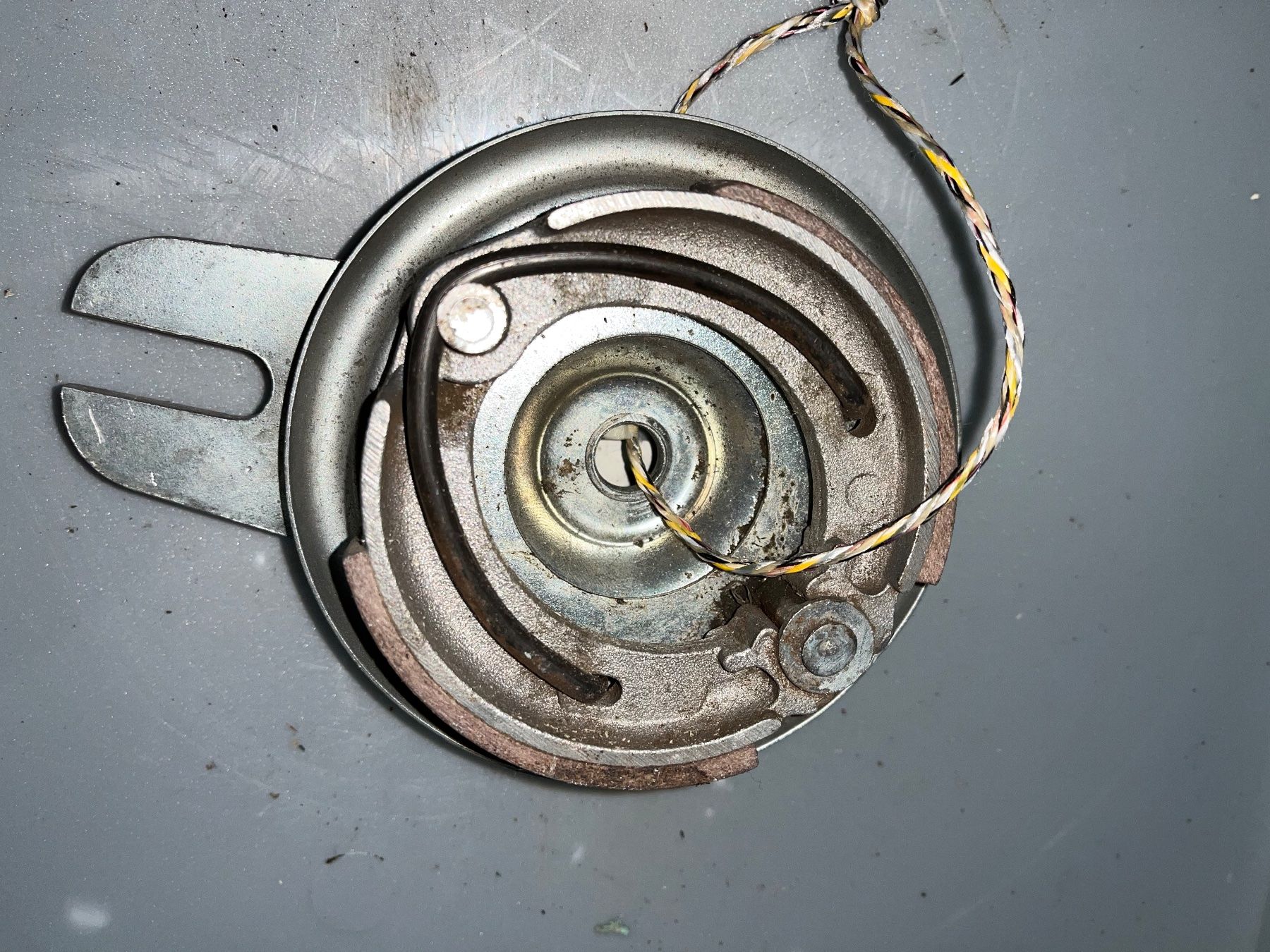 Sachs Parti ricambio per ciclomotori: Sachs Mofa Bremsankerplatte – Usato da Fahrni b. Thun venduto da berger_tuning34 3