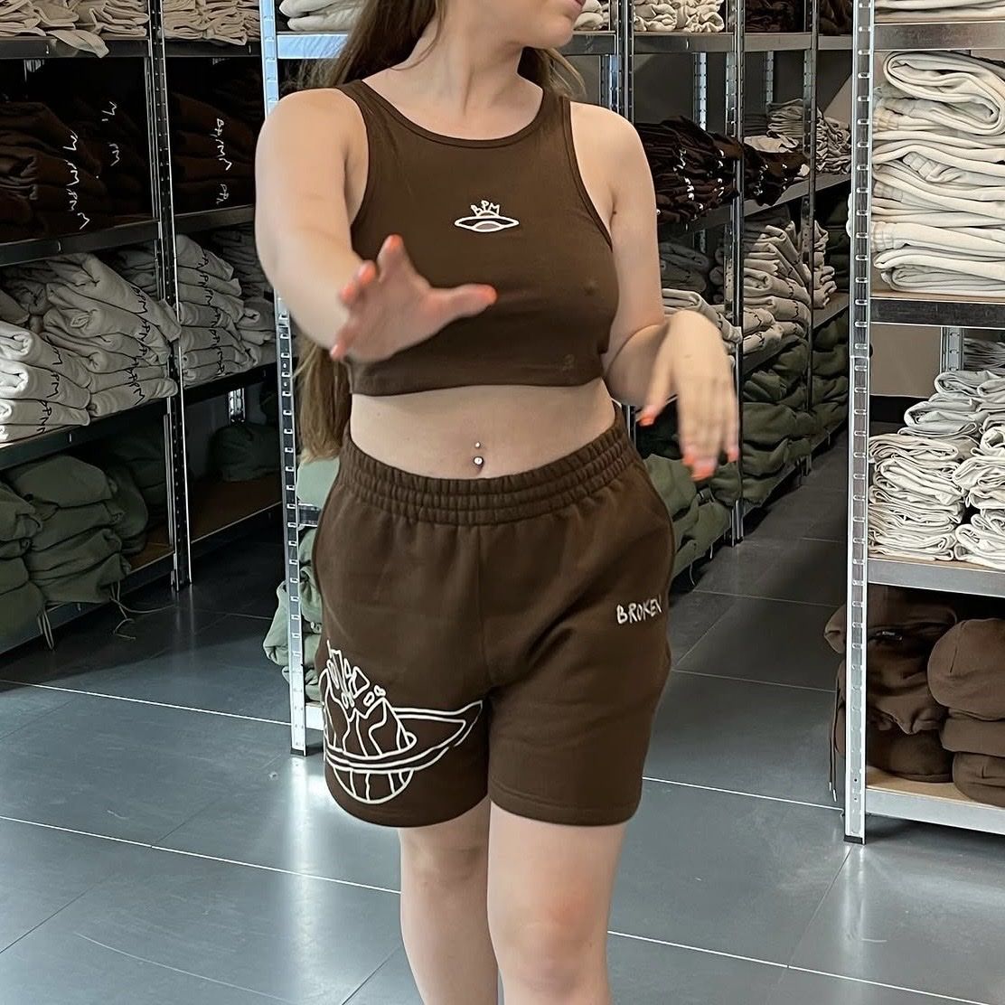 Pantaloni: Broken Planet Market Shorts brown size M – Usato da Kirchberg SG venduto da schwarzekatze7 2