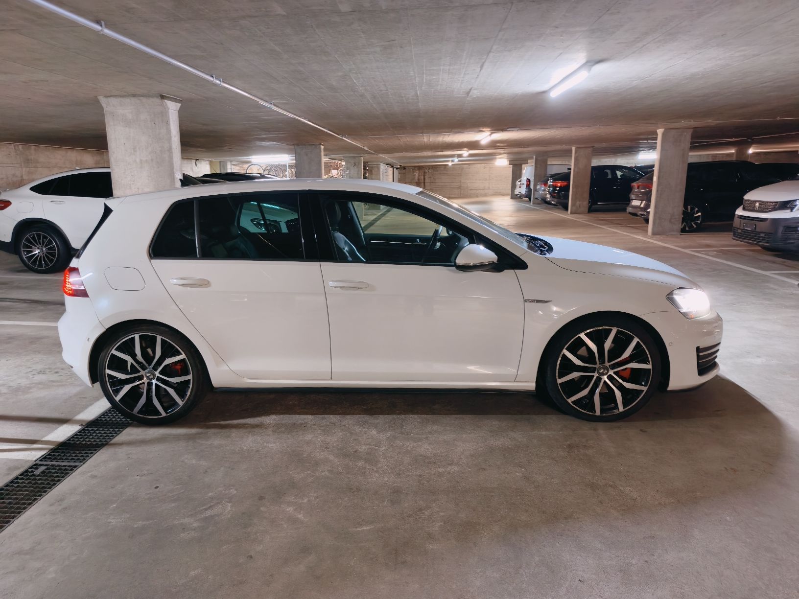 VW Automobili: Golf 7 GTD  – Usato da Fribourg venduto da Dhyou 1