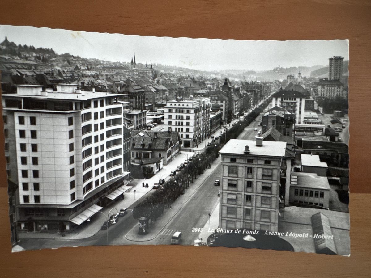 Cartoline postali: Ansichtskarte La Chaux-de-Fonds     – Usato da Zürich venduto da Smarties13