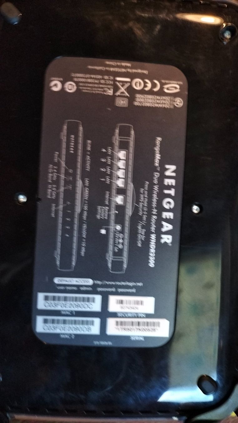 Amplificatori: Internet router Verstärker – Nuovo (secondo la descrizione) da Beringen venduto da tan_b56y 1