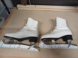 Vintage Eiskunstlauf Schlittschuhe, Gr. 37 Weiss.