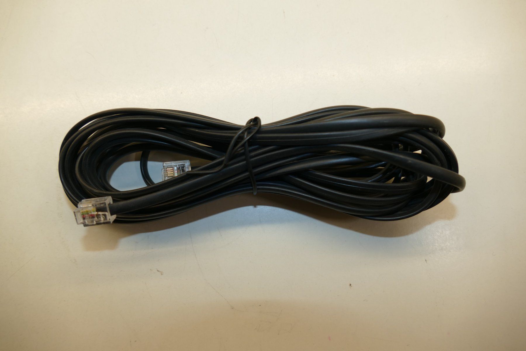Roco Modellini di ferrovie: Roco H0: Kabel für Lokmaus oder Booster Anschluss – Usato da Niederhasli venduto da rail-duerst