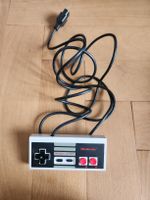 Retro Nintendo NES Controller (Original)