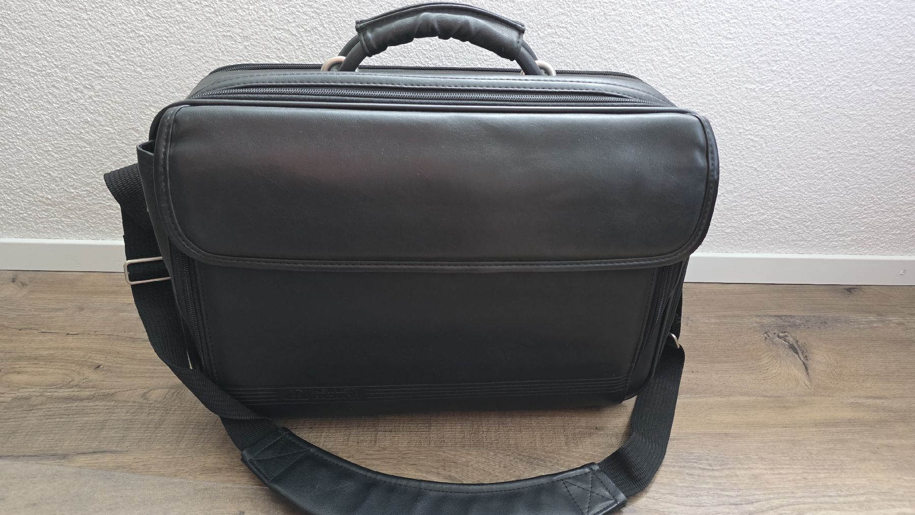 Valigie & Borse: HP Notebook Tasche – Usato da Muhen venduto da der_vpb8