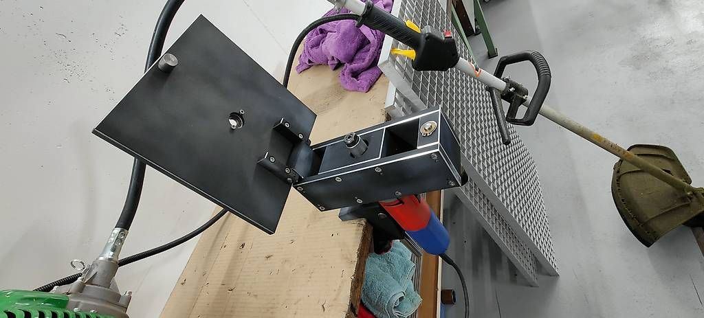 Toutes les machines: Ébavureuse rotative – D'occasion à Nax par Defsquad7 1