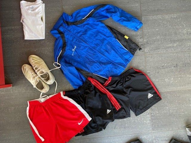 fußballschuhe damen 40