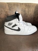 Nike Air Jordan 1 Mid “Reverse Panda” – Gr. 44.5 (US 10.5) –