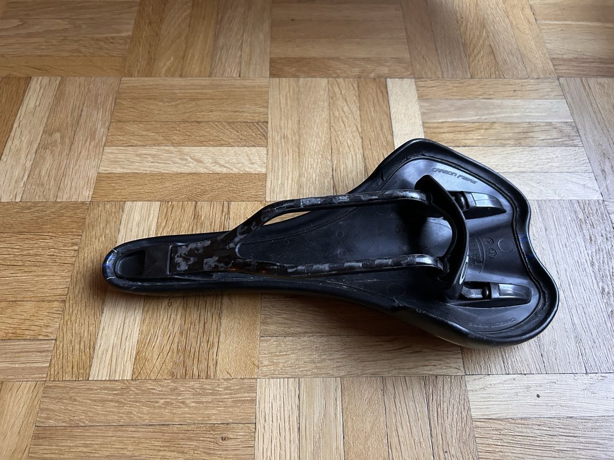 Selle Italia Pezzi di ricambio: Selle Italia team edition carbon – Usato da Basel venduto da AiShiSpi 3