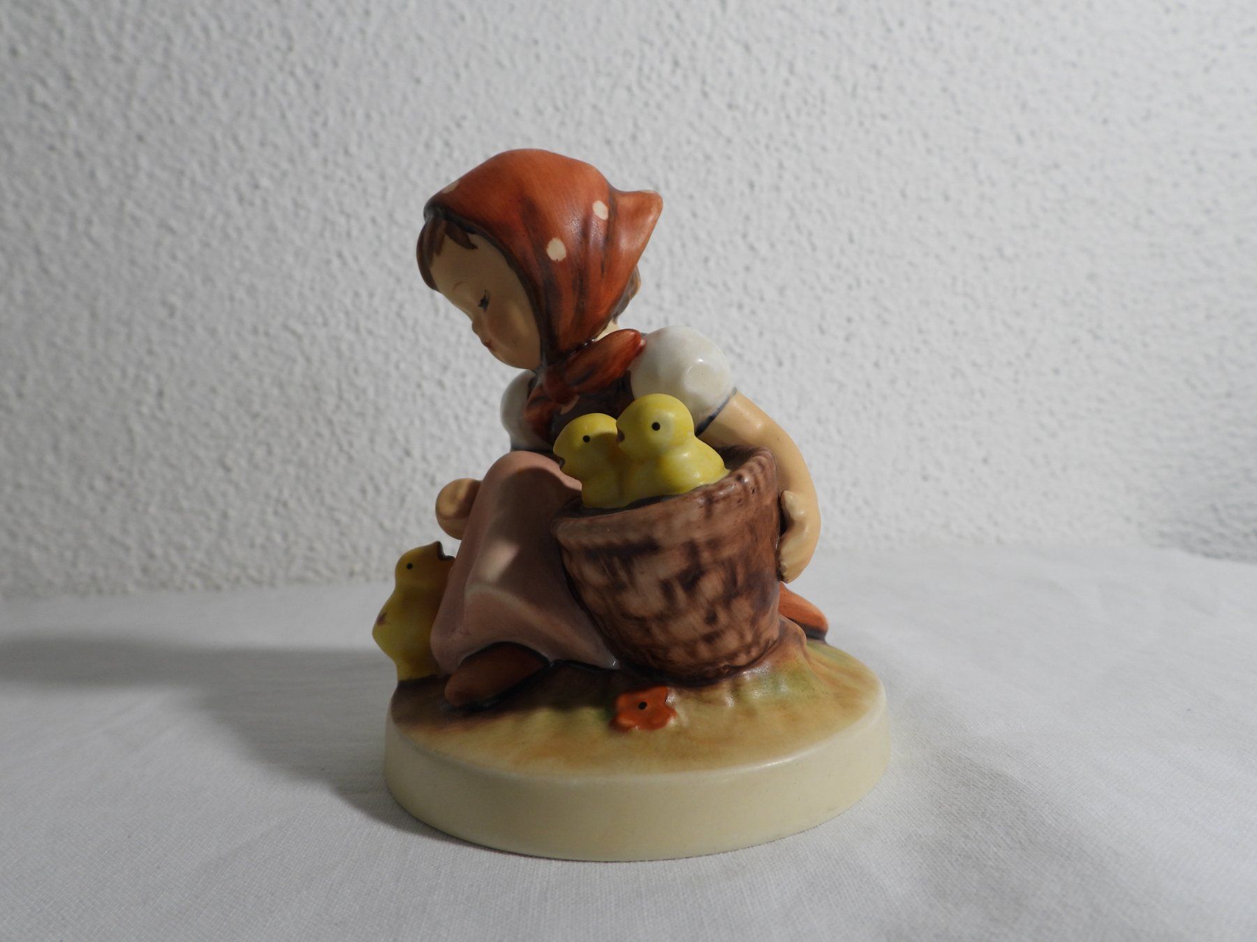 Hummel Figuren: Hummel Figur M.J. Hummel – Gebraucht aus Dübendorf von alracfo 2