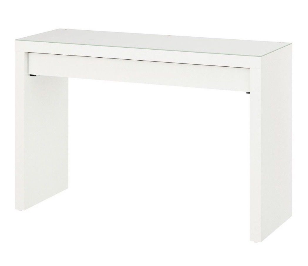 Ikea Tavoli da trucco: Malm Schminktisch – Usato da Emmen venduto da ama_8wmn