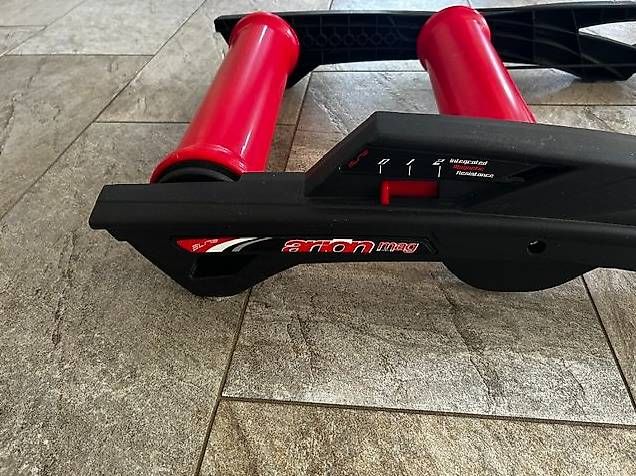 Vélos d'appartement: Elite Arion Mag Rollentrainer – D'occasion à Diepflingen par trubadix_rico 1