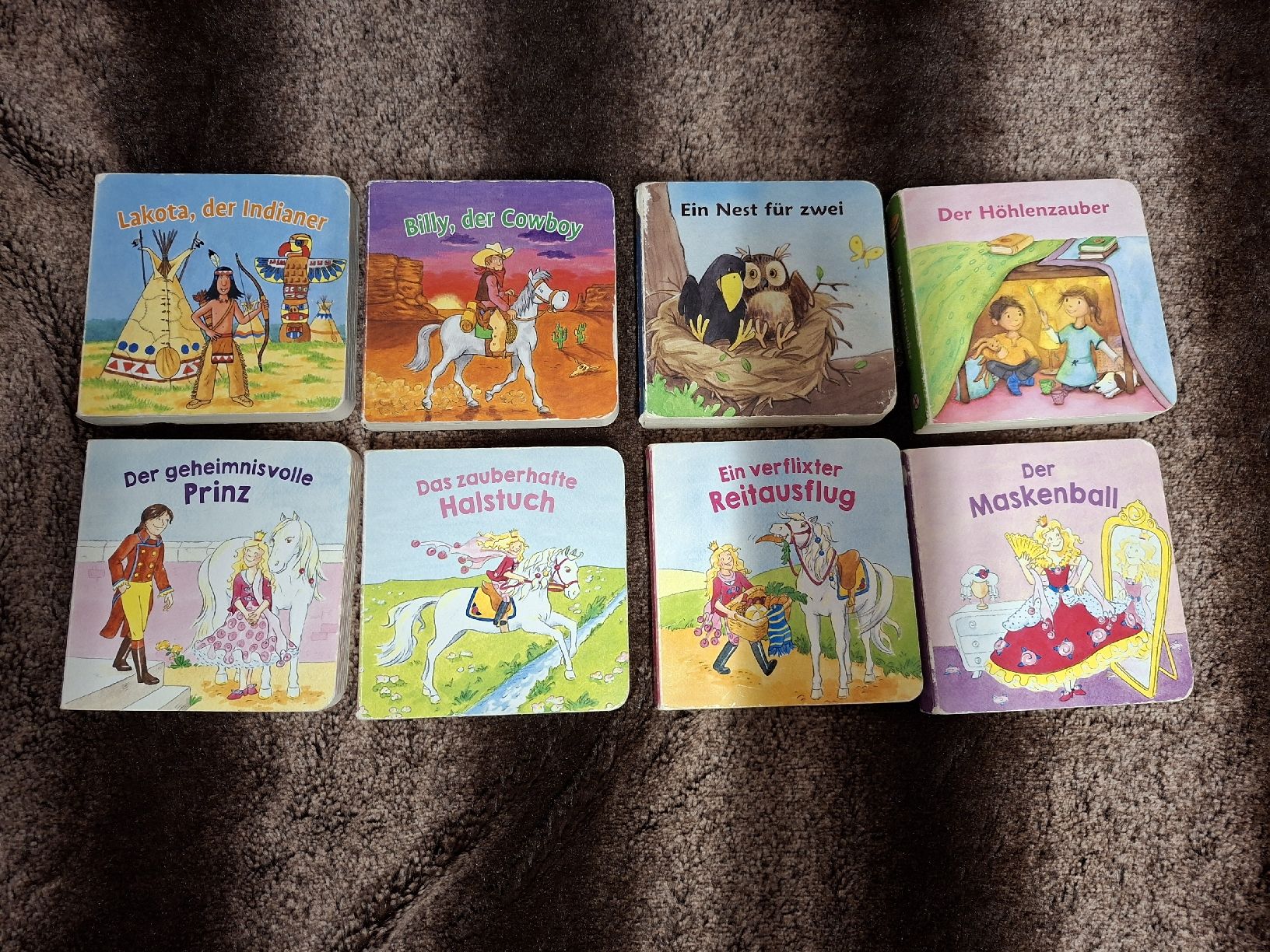 Libri: Kinderbüchli Set mit 8 Büchern mit dicken Seiten  – Usato da Reiden venduto da eneiba